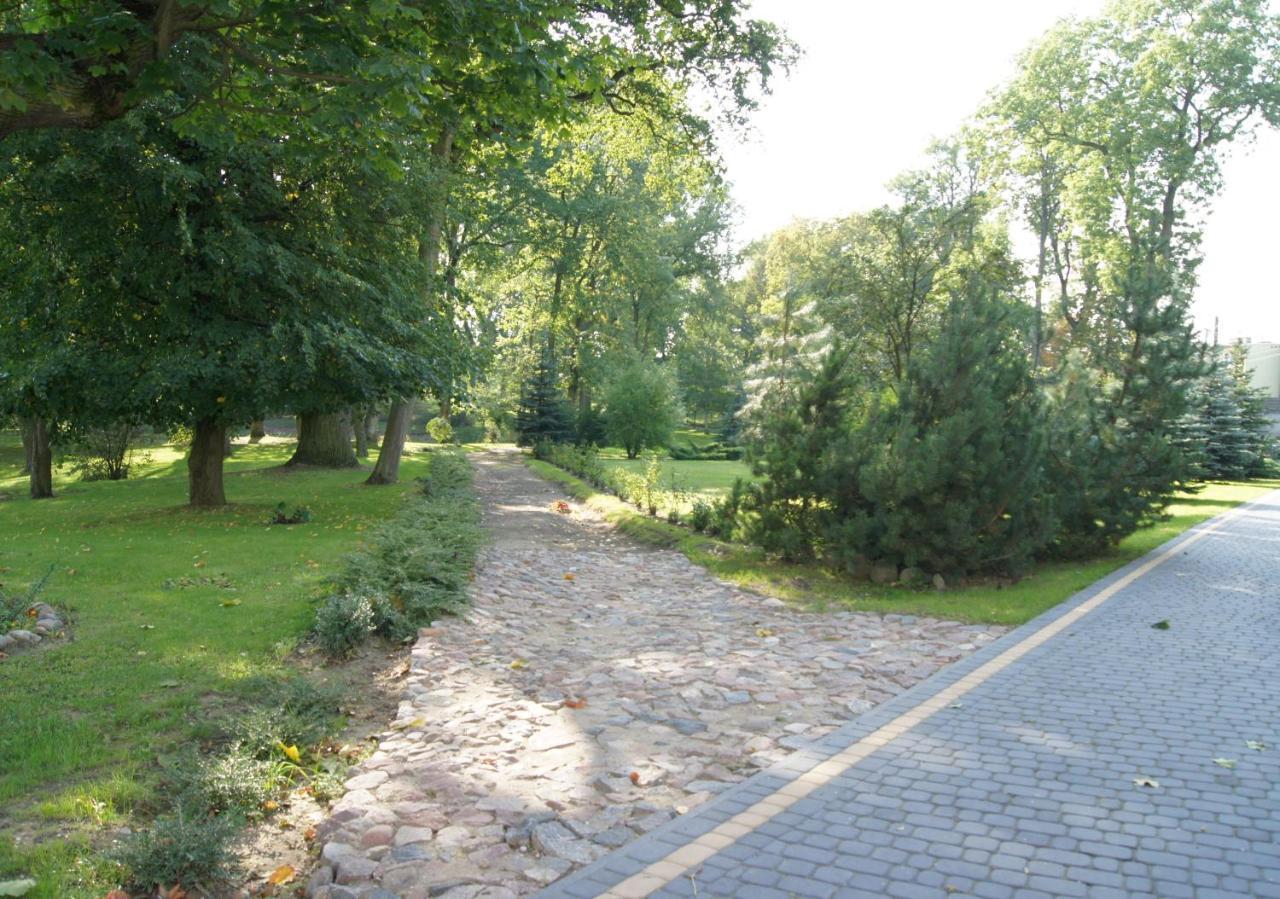Palac Victoria Mgowo Buitenkant foto