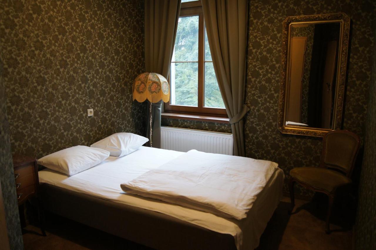 Palac Victoria Mgowo Buitenkant foto
